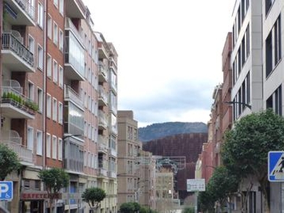 Piso de alquiler en Calle de Doña Rafaela Ibarra, San Pedro de Deusto - La Ribera