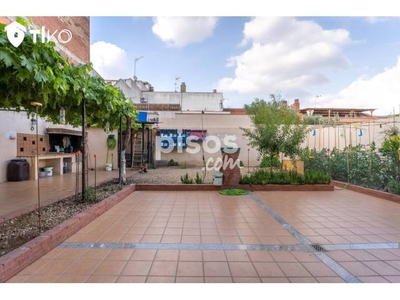 Apartamento en venta en Carrer de Granada, 25