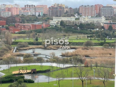 Piso en alquiler en Valdenoja-La Pereda