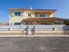 Casa de 272 m² en venta en Sintra, Portugal
