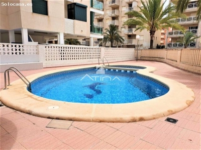 Apartamento con amplia terraza situado en 3ª línea playa Daimús,