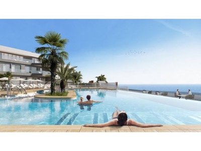 APARTAMENTO EN PRIMERA LINEA AL MAR EN AGUILAS!!!