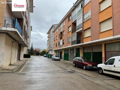 Apartamento en venta en la Calle Ávila, Villarcayo