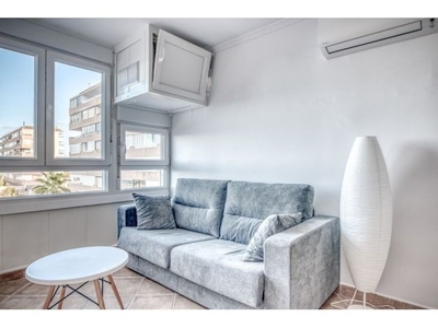 Apartamento en Venta en Torrevieja, Alicante