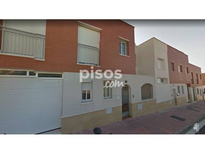 Casa adosada en venta en Almería en Los Ángeles-Cruz de Caravaca-Piedras Redondas por 163.823 €