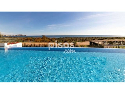 Casa en venta en Residencial en Primera Línea en Mar de Pulpí (Almería) en Pulpí por 510.000 €