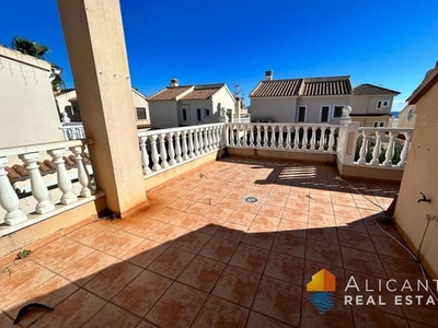 Casa en venta en Torre del Moro, Torrevieja, Alicante