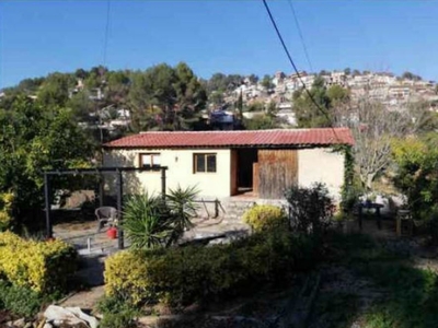 Chalet en Corbera de Llobregat (Barcelona)