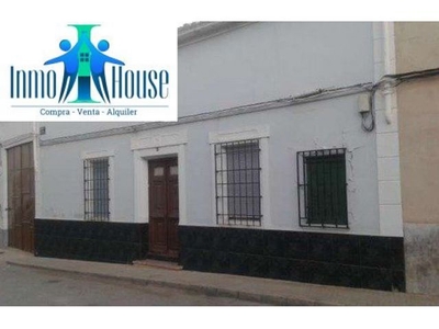Inmohouse vende casa en La Gineta
