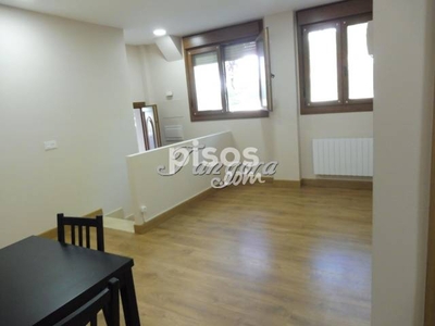 Piso en alquiler en Calle de Elorri en Algorta por 850 €/mes