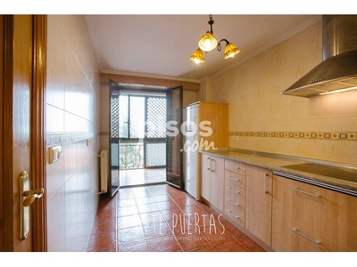 Piso en venta en Calle del Alto de Errondo, cerca de Calle de Merkezabal