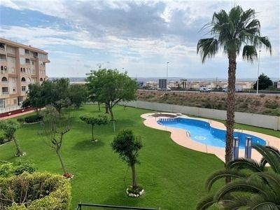 Piso para comprar en Torrevieja, España