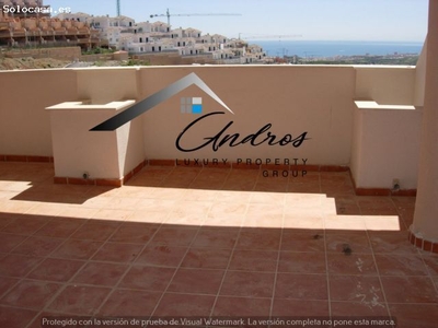 Se vende el piso de tres dormitorios, situado en Doña Julia, Casares.