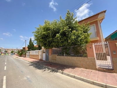 Vivienda en C/ Las Palmeras, Los Alcázares (Murcia)