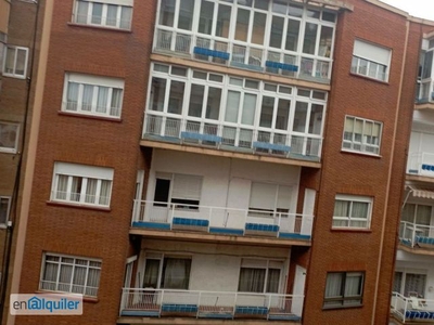 Alquiler piso terraza Rondilla / pilarica / vadillos / españa