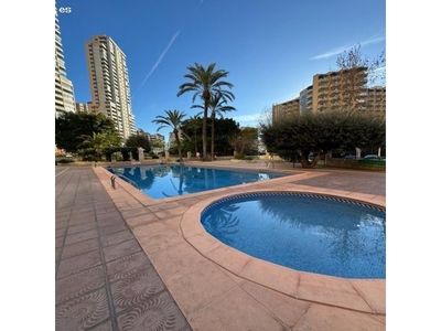 APARTAMENTO DE DOS DORMITORIOS CON PARKING Y PISCINA EN PLAYA DE LEVANTE