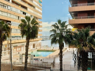 Apartamento en venta en Parque de las Naciones, Torrevieja, Alicante