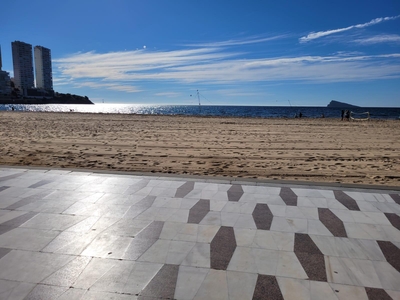 Apto. Playa en venta. Ático reformado de 120 m2 en primera línea de la Playa de Levante, para entrar a vivir, 3 dormitorios, 2 cuartos de baño