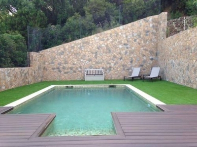 Chalet en venta en Sant Fost de Campsentelles, Barcelona