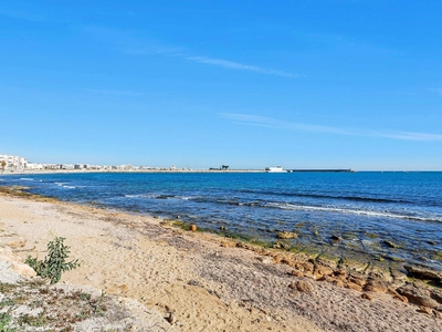 Piso en venta en Playa de los Náufragos, Torrevieja, Alicante