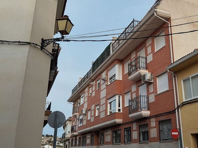 Venta de dúplex en calle Carmen de 3 habitaciones con terraza y aire acondicionado