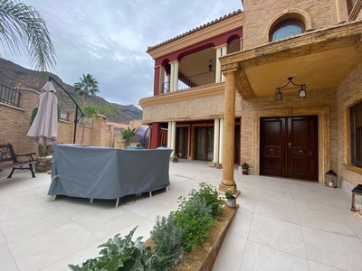 Orihuela villa en venta