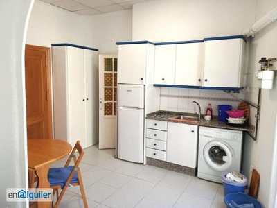 Apartamento de alquiler en Calle de Jara, Casco Antiguo