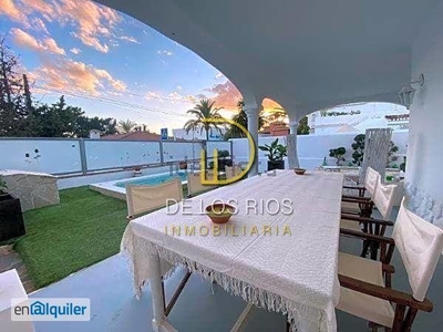 Casa / Chalet en alquiler en Marbella de 125 m2