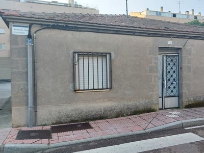 Casa de pueblo en venta en Avenida Estrellas, Planta Baj, 37900, Santa Marta De Tormes (Salamanca)