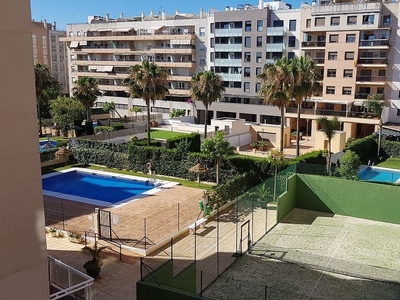 Piso en alquiler en Parque Mediterráneo - Santa Paula de 1 habitación con piscina y garaje