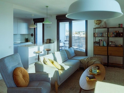 Piso en venta en Palma - Palmilla de 3 habitaciones con terraza y piscina