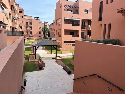 Venta de piso en Arroyo de la Miel de 3 habitaciones con terraza y piscina