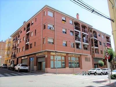 Venta de piso en calle Lope de Vega de 4 habitaciones con terraza y garaje