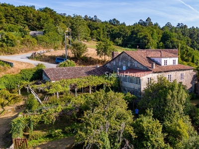 Villa en venta en A Estrada