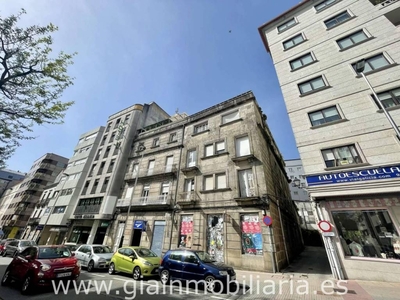 Edificio Calle Andres Mellado 9 Pontevedra Ref. 90105285 - Indomio.es