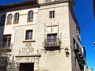 Venta Casa adosada Jaén. Con balcón 180 m²