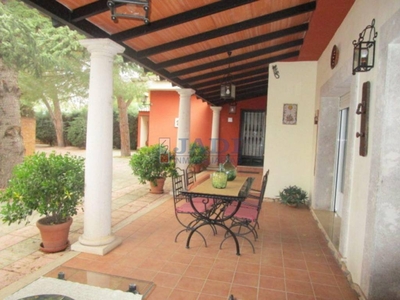 Venta Casa unifamiliar Valdepeñas. Con terraza 1215 m²