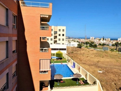 Venta Piso Vélez-Málaga. Piso de dos habitaciones en Calle Carrera de las Agustinas. Cuarta planta plaza de aparcamiento con terraza