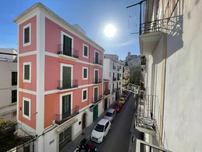 Apartamento en venta en La Marina en Aeroport d'Eivissa por 380,000 €