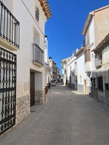 Casa adosada en venta en Vélez-Rubio