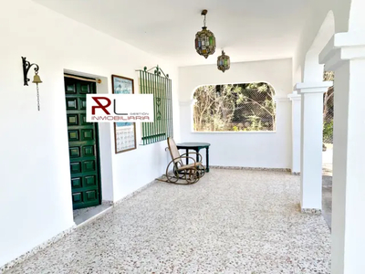 Casa en venta en Guaro en Guaro por 257,500 €