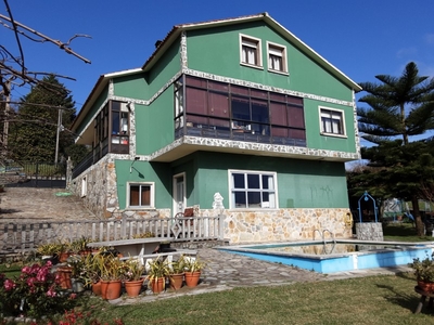 Casa en venta en Vilagarcía de Arousa