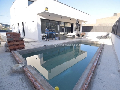 Casa en venta en Vilanova i la Geltrú