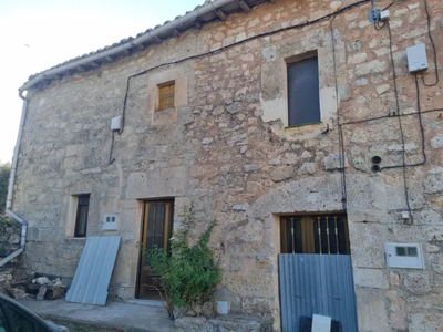 Casa rústica en venta en Calle de los Olmos, 2 en Olmos de La Picaza por 29,000 €