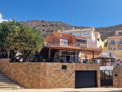 Chalet independiente en venta en Arguineguín, Mogán