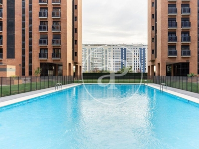 Dúplex en venta en Penya-Roja de 2 habitaciones con terraza y piscina