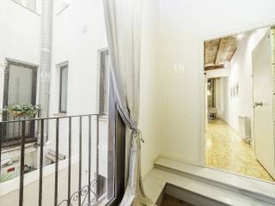 Piso de dos habitaciones 120 m², Barcelona