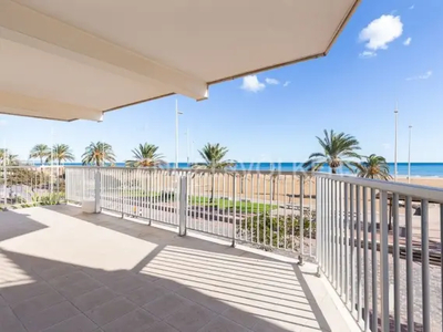 Piso en venta en Playa de Gandia en Playa de Gandia por 349,000 €