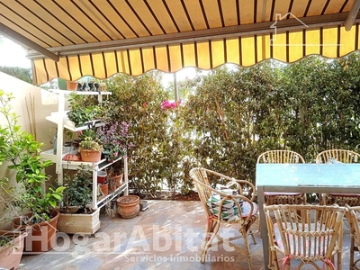 Piso en venta en Sant Pau de 4 habitaciones con terraza y piscina