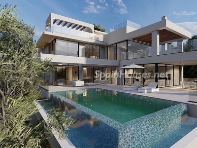 Villa en venta en La Concha-Resina Golf, Estepona